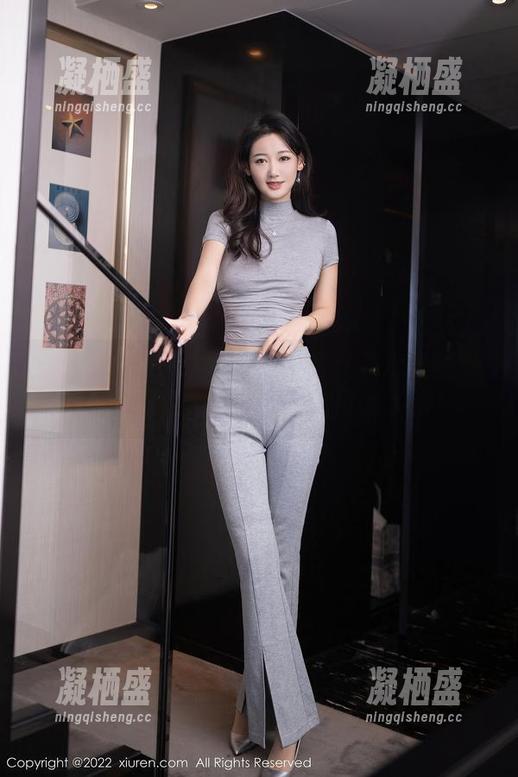 秀人网 - 小樱koko的秘密：私拍套图中隐藏的可爱爆点，怎一个可爱了得！
