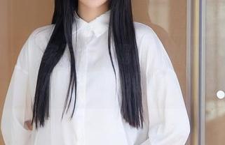 秀人网 - 居家写真大揭秘：林乐一的高清瞬间，时光都慢了