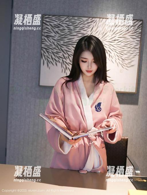 秀人网 - 从运动到美图：林昔予yorki的时尚合集，心动瞬间！