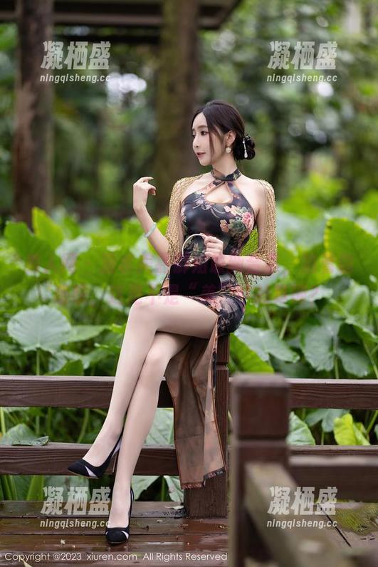秀人网 - 清水美嘉御姐最新合集，边看边感叹，这是不是“美”字的真谛？