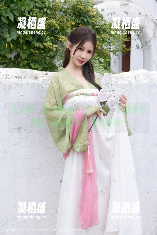秀人网 - 白茹雪abby的旅拍，在线拿下美图，连风都忍不住想合影！