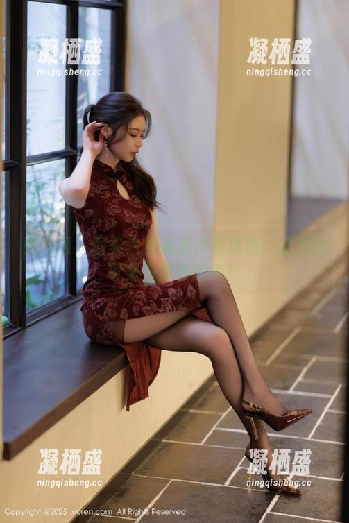 秀人网 - 西希白兔美足作品精选：这双脚可是有故事的哦！