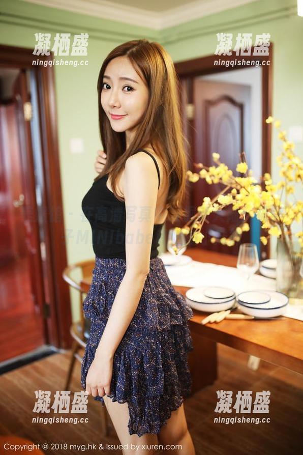 美媛馆 - 在高清写真中发掘新大陆：糯美子MINIbabe和她的小妹妹