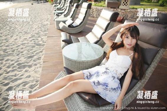 美媛馆 - 为啥鱼子酱Fish穿上制服就像换了个人，这组写真图包好想收藏！
