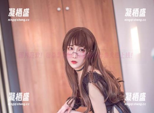 图片狂欢！翎柒菜菜的6W粉福利合集火热上线！