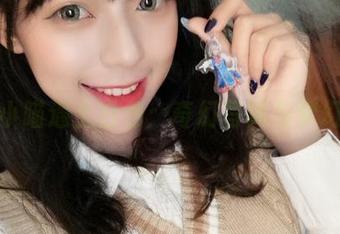 当舞小喵遇上白色：奇幻写真与梦幻壁纸
