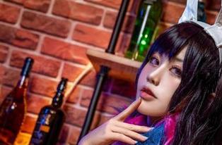 在线图集：芊川一笑MNK的魅力厨娘，可爱与美味的碰撞