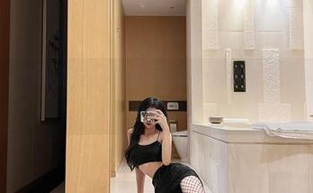 微密圈 - 别再露怯！葛征的无圣光黑色浴室合集，快来pick！