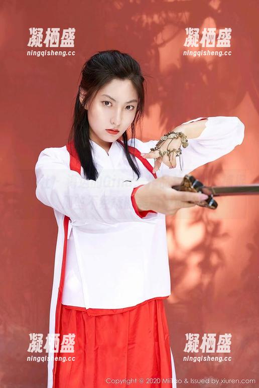 蜜桃社 - 海边的Gina：作品集下载，捕捉那些不经意的美丽瞬间！