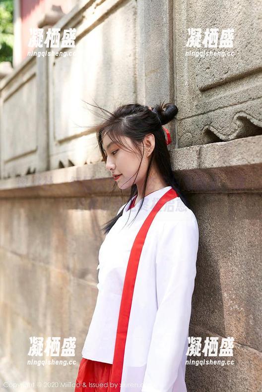 蜜桃社 - 每日都在想念杏子日常图集，这些资源真是终极治愈