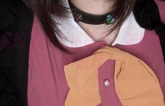 蜜汁猫裘的工作女仆写真：美图中藏着的小幽默