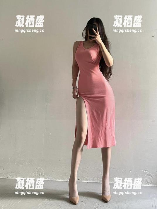 微密圈 - 陈佩奇的私拍剧情，套图中的轻松时光让人如痴如醉！