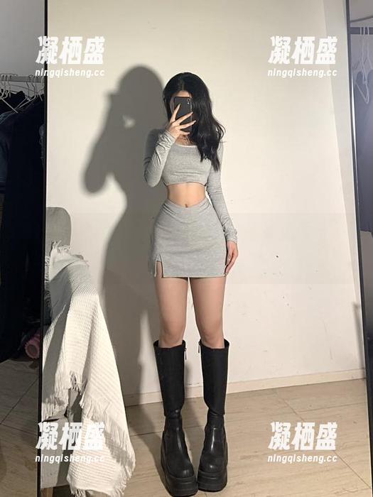 陈佩奇 微密圈 - 套图里的陈佩奇,感受无圣光下的JK魅力