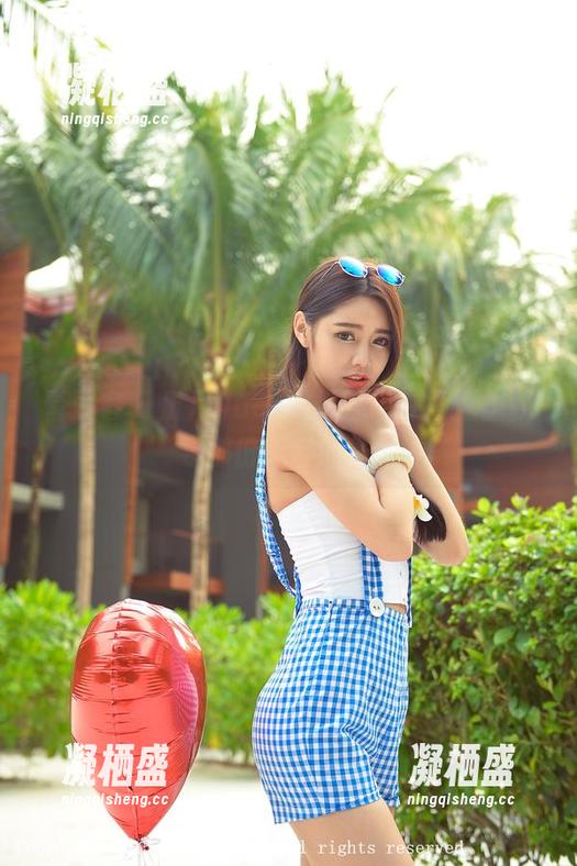 青豆客-伍月yuer 青豆客 - 伍月yuer的妹妹:在网盘里找寻那份无言的作品