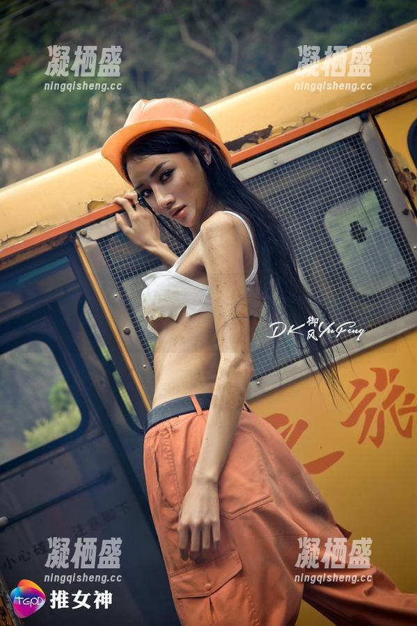 青豆客 - 这才是在线女友，梁晶莹的美图让你心跳加速